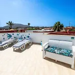 Ocean Bliss Апартаменты